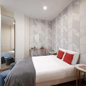 https://charmant-and-cosy-appartement-darchitecte.fr-paris.fr