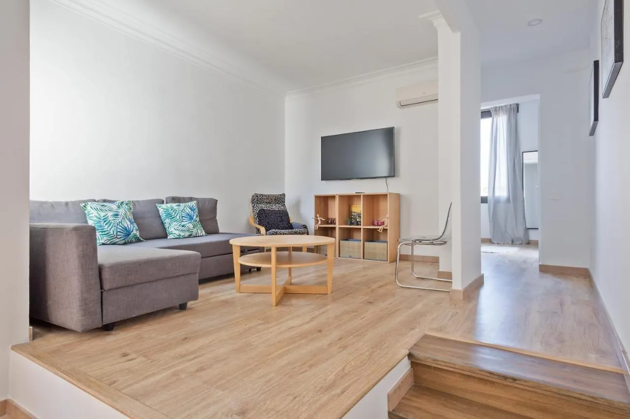 Blau Atic Apartment 巴塞罗那 0*,  西班牙
