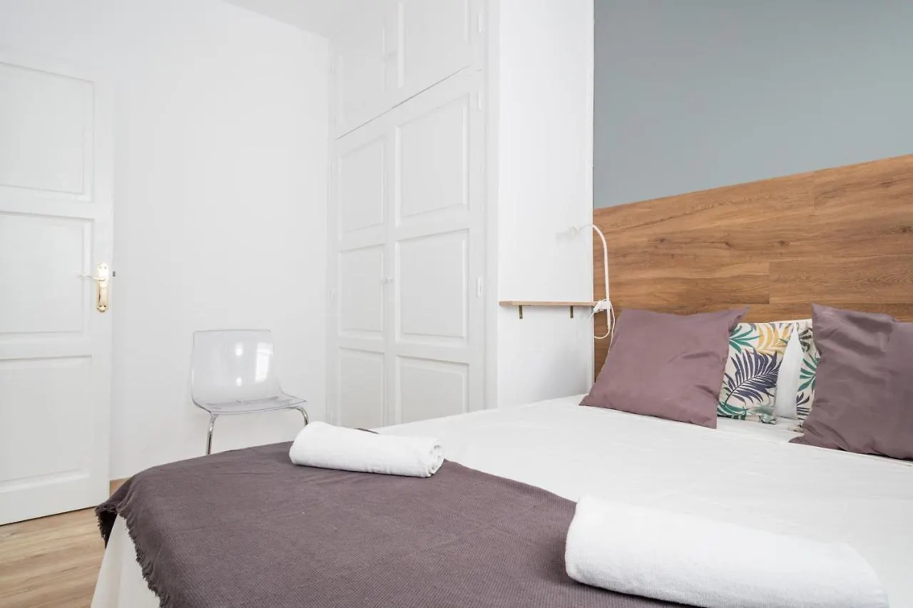 Blau Atic Apartment Barcelona
